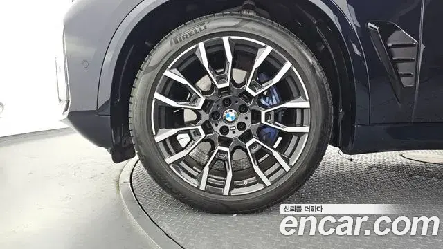 BMW X5 2025 — Photo 13/20