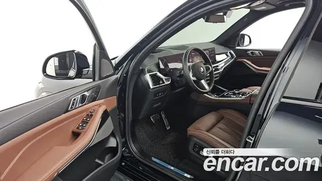 BMW X5 2025 — Photo 11/20