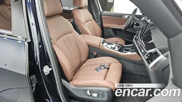 BMW X5 2025 — Photo 12/20