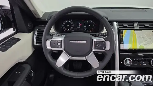 Land Rover Discovery 5 2024 — ფოტო 16/33