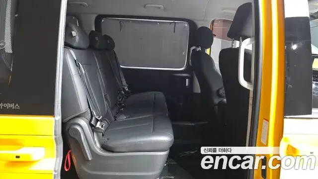 Hyundai Staria 2023 — Şəkil 20/34
