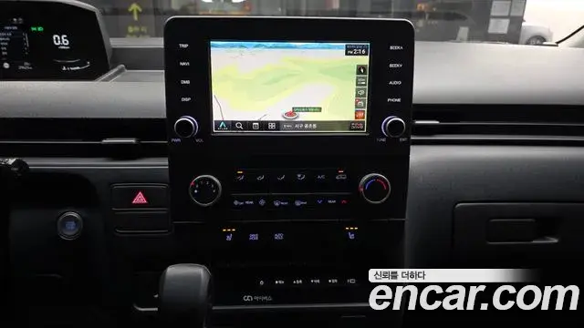 Hyundai Staria 2023 — Şəkil 31/34