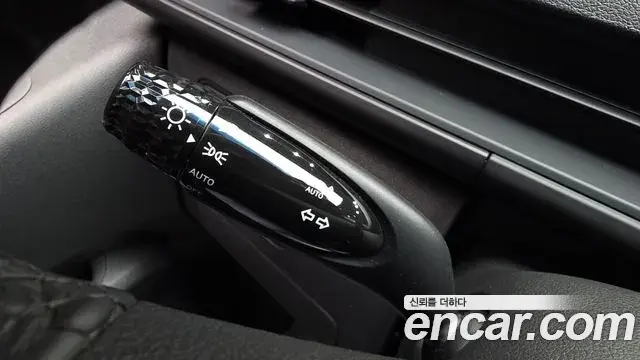 Hyundai Staria 2023 — Şəkil 10/34