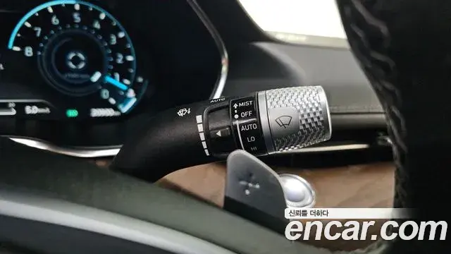 Genesis G80 2022 — Photo 33/33