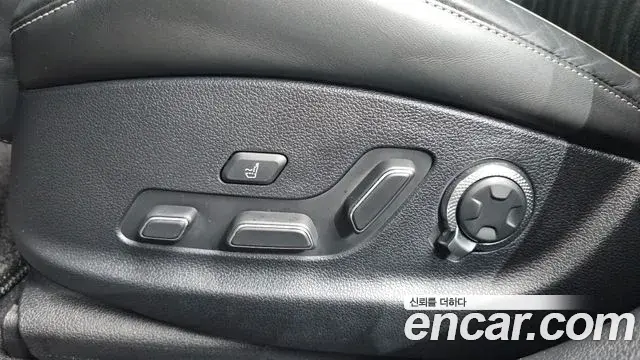 Genesis G80 2022 — Photo 29/33