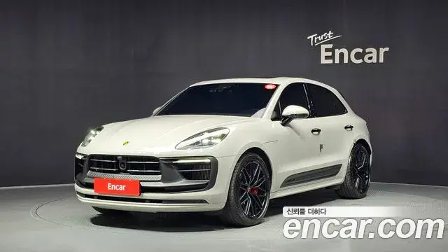 Porsche Macan 2024 — Şəkil 19/32