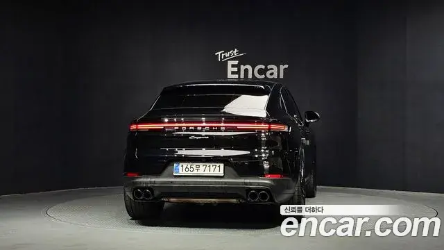 Porsche Cayenne 2025 — ფოტო 1/31