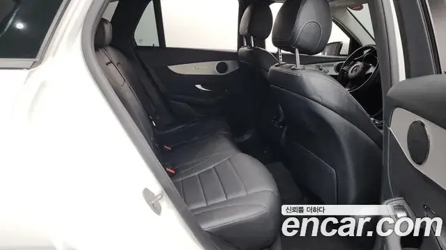 Mercedes-Benz GLC-Class 2018 — Фото 12/13