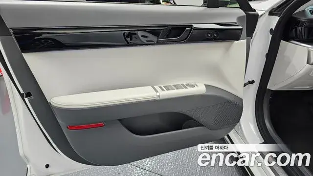 Hyundai Grandeur Hybrid 2024 — Şəkil 21/34