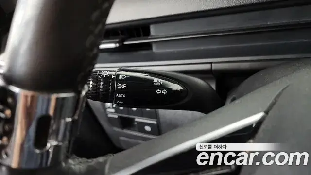 Hyundai Staria 2022 — Фото 17/20