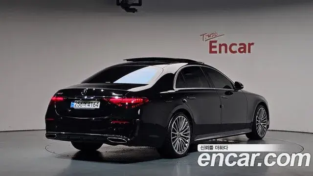 Mercedes-Benz S-Class 2023 — Şəkil 13/20