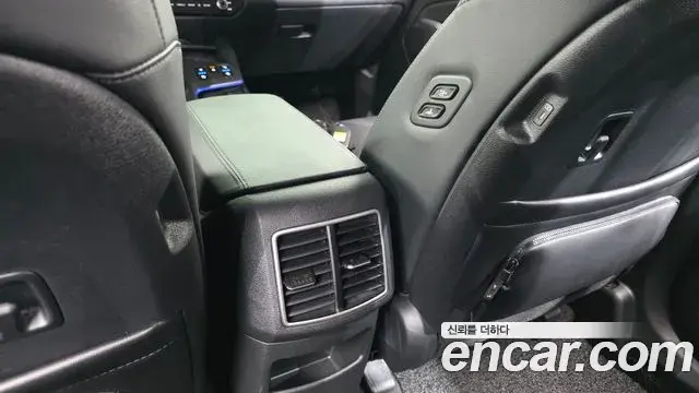 Kia Sportage 2025 — Photo 13/36