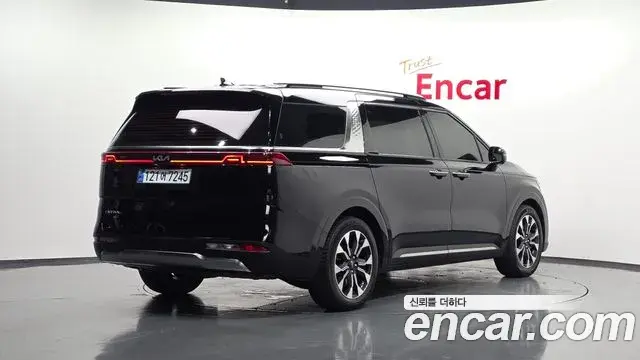 Kia Carnival 2022 — Photo 2/20