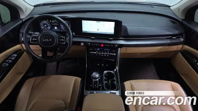 Kia Carnival 2022 — Photo 7/20
