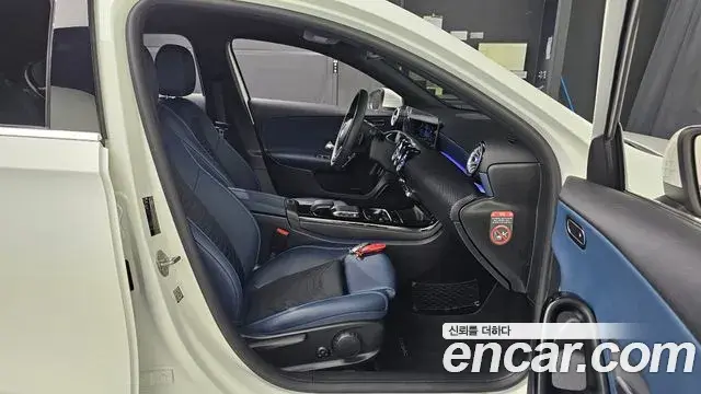 Mercedes-Benz A-Class 2020 — Фото 12/20