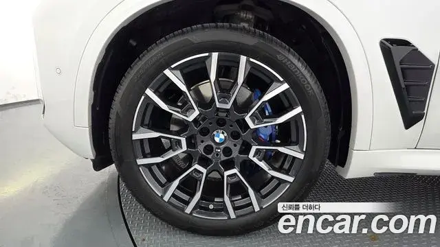 BMW X5 2025 — Photo 2/39