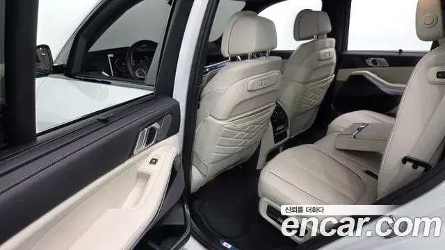 BMW X5 2025 — Photo 7/39