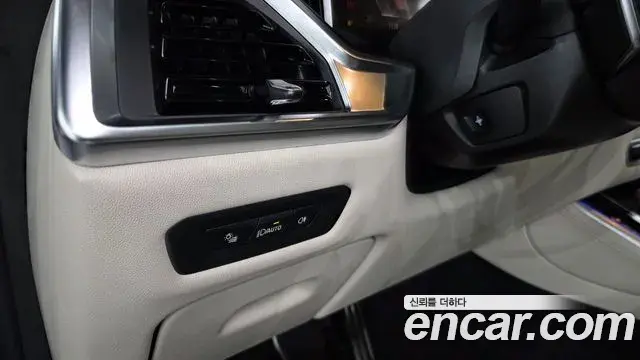 BMW X5 2025 — Photo 20/39
