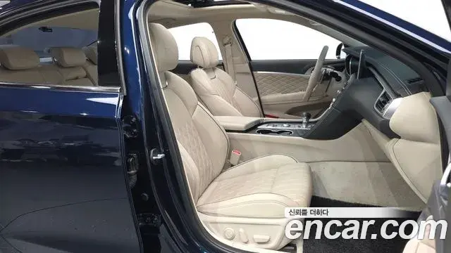 Genesis G70 2019 — ფოტო 35/39