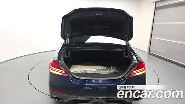 Genesis G70 2019 — ფოტო 32/39