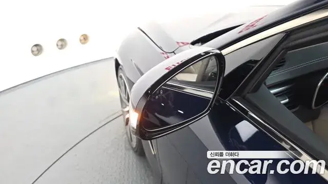Genesis G70 2019 — ფოტო 30/39