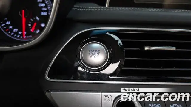 Genesis G70 2019 — ფოტო 9/39