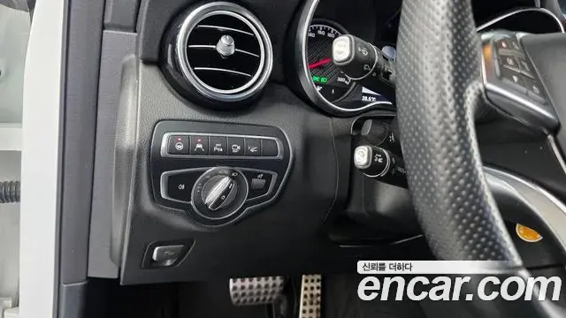 Mercedes-Benz GLC-Class 2019 — Фото 16/20