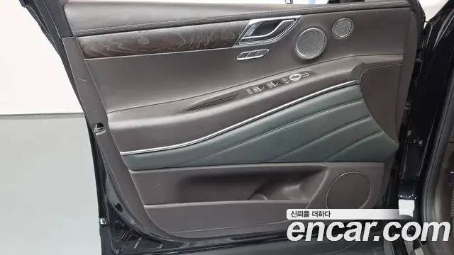 Genesis GV80 2020 — Photo 4/37