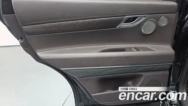 Genesis GV80 2020 — Photo 30/37