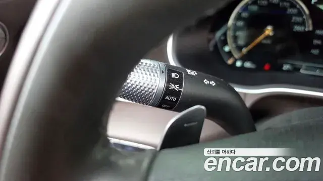 Genesis GV80 2020 — Photo 24/37