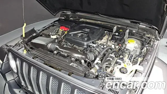 Jeep Wrangler 2019 — Photo 26/31