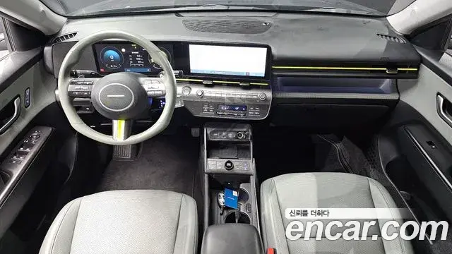 Hyundai Kona Hybrid 2023 — Photo 13/36