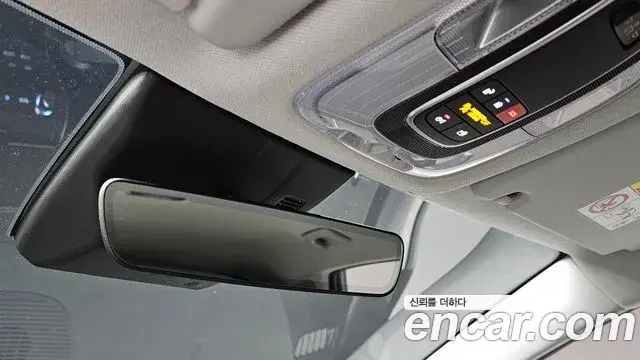 Hyundai Kona Hybrid 2023 — Photo 29/36