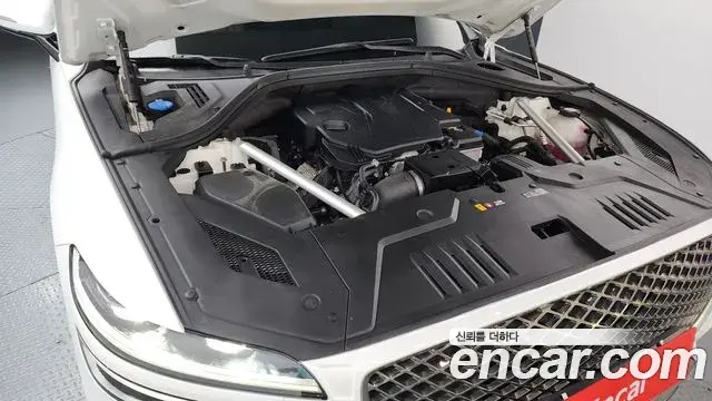 Genesis GV70 2021 — Photo 10/20