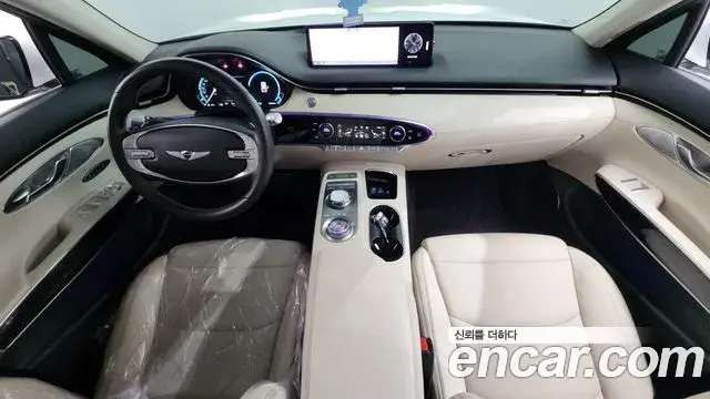 Genesis GV70 2021 — Photo 12/20