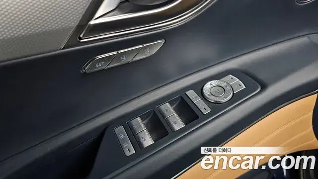 Genesis GV80 2021 — Photo 23/37