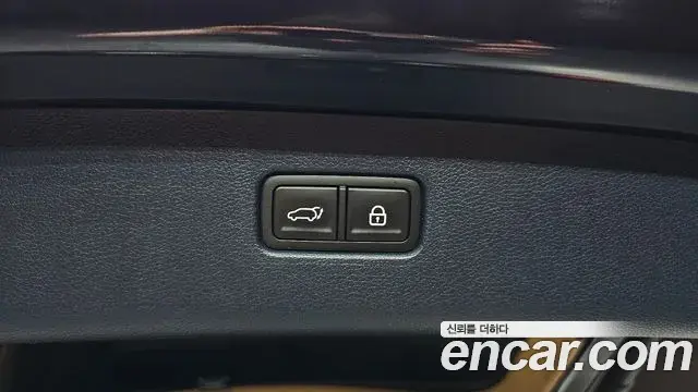 Genesis GV80 2021 — Photo 11/37