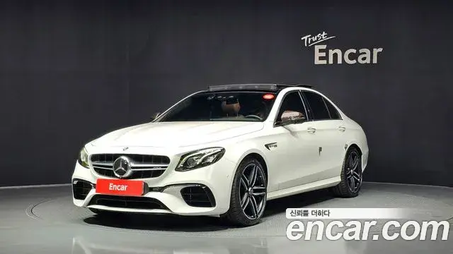 Mercedes-Benz E-Class 2019 — Şəkil 16/34