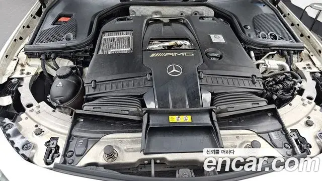 Mercedes-Benz E-Class 2019 — Şəkil 8/34