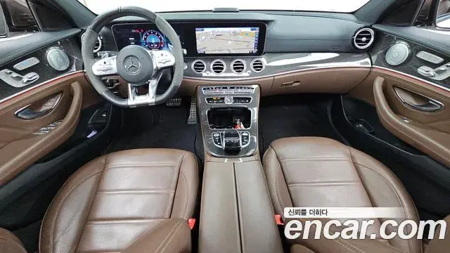 Mercedes-Benz E-Class 2019 — Şəkil 22/34