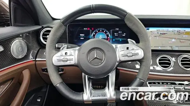 Mercedes-Benz E-Class 2019 — Şəkil 12/34