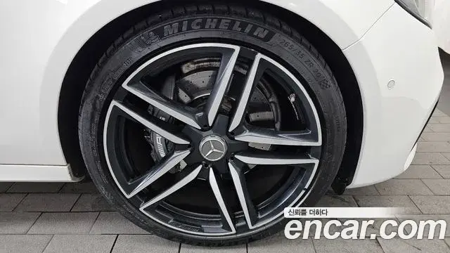 Mercedes-Benz E-Class 2019 — Şəkil 6/34