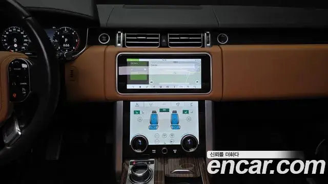 Land Rover Range Rover 2021 — Şəkil 24/36