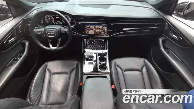 Audi Q8 2021 — ფოტო 4/20