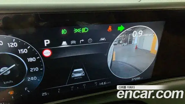 Kia Seltos 2022 — Photo 18/20