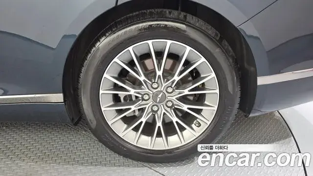 Genesis G80 2022 — Şəkil 15/34