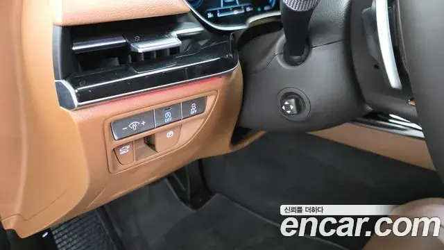 Genesis G80 2022 — Şəkil 23/34