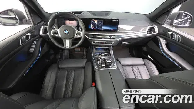 BMW X7 2025 — Photo 11/20