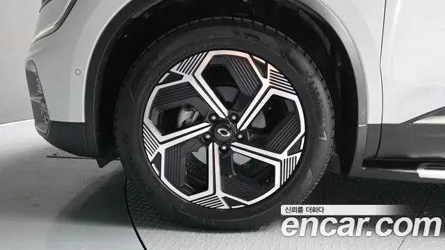 Renault Samsung QM6 2024 — ფოტო 20/35