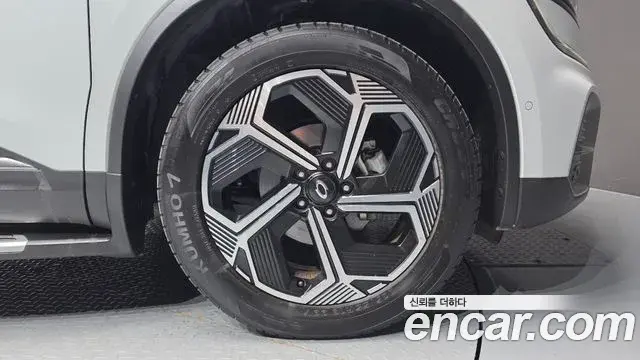 Renault Samsung QM6 2024 — ფოტო 16/35